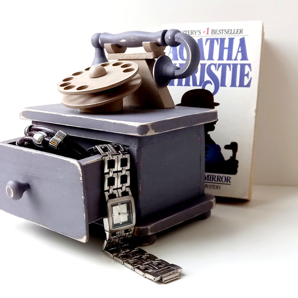 telephone storage box