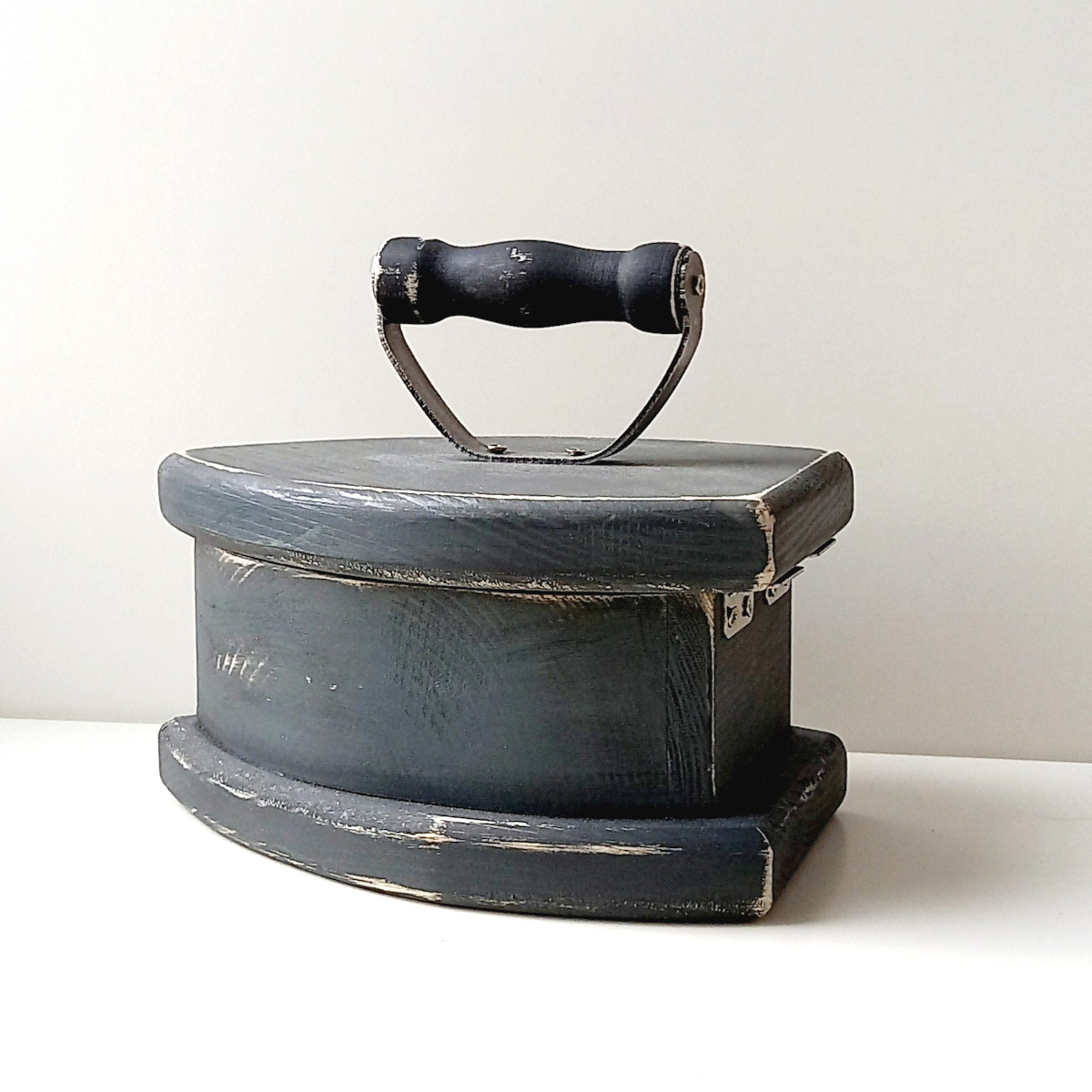 iron storage box - Image 3