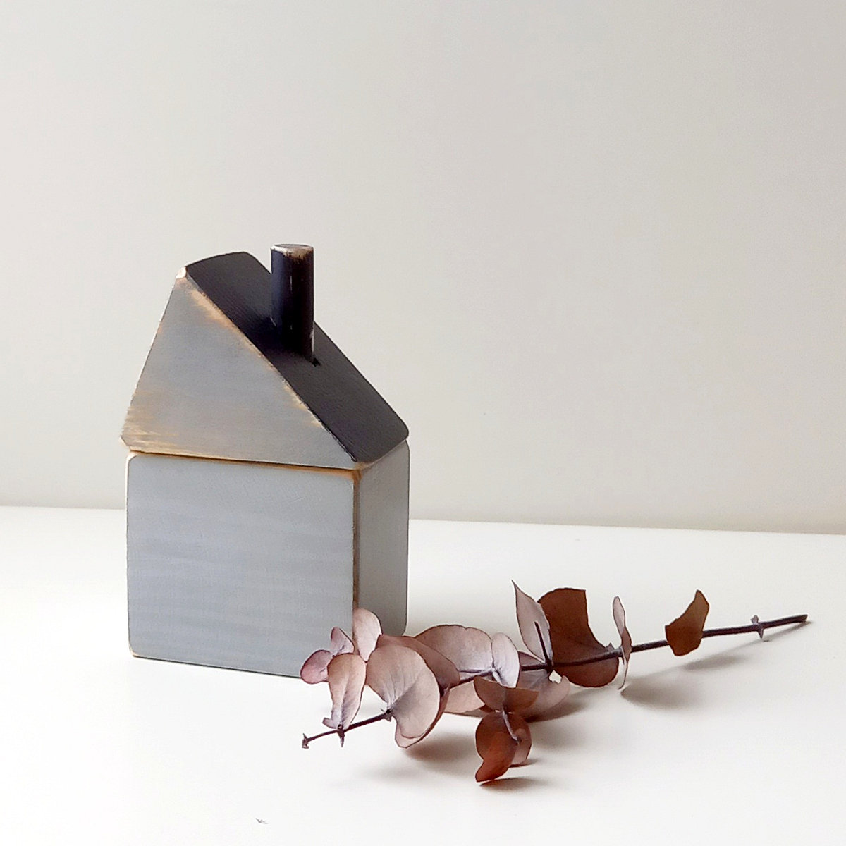 house - Image 2