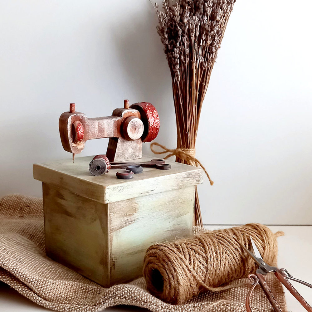 sewing machine storage box