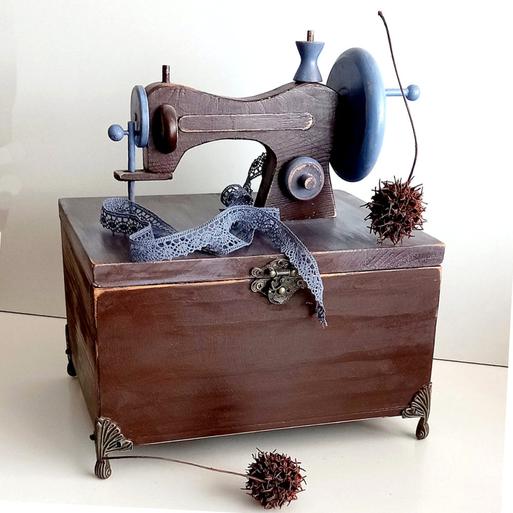 sewing machine storage box