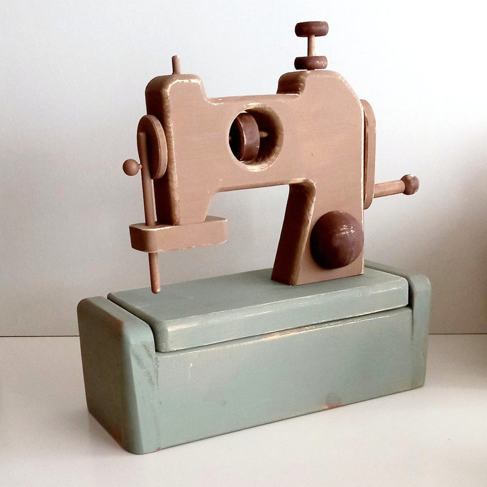 sewing machine storage box