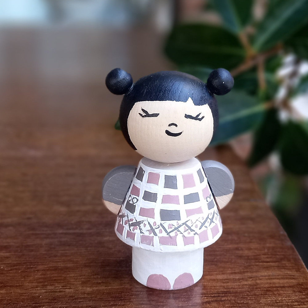 !NEW kokeshi doll